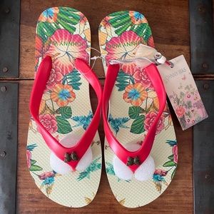 NEW Johnny Was Andra Flip Flops Sandals (size 7)